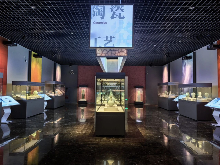 陶瓷区